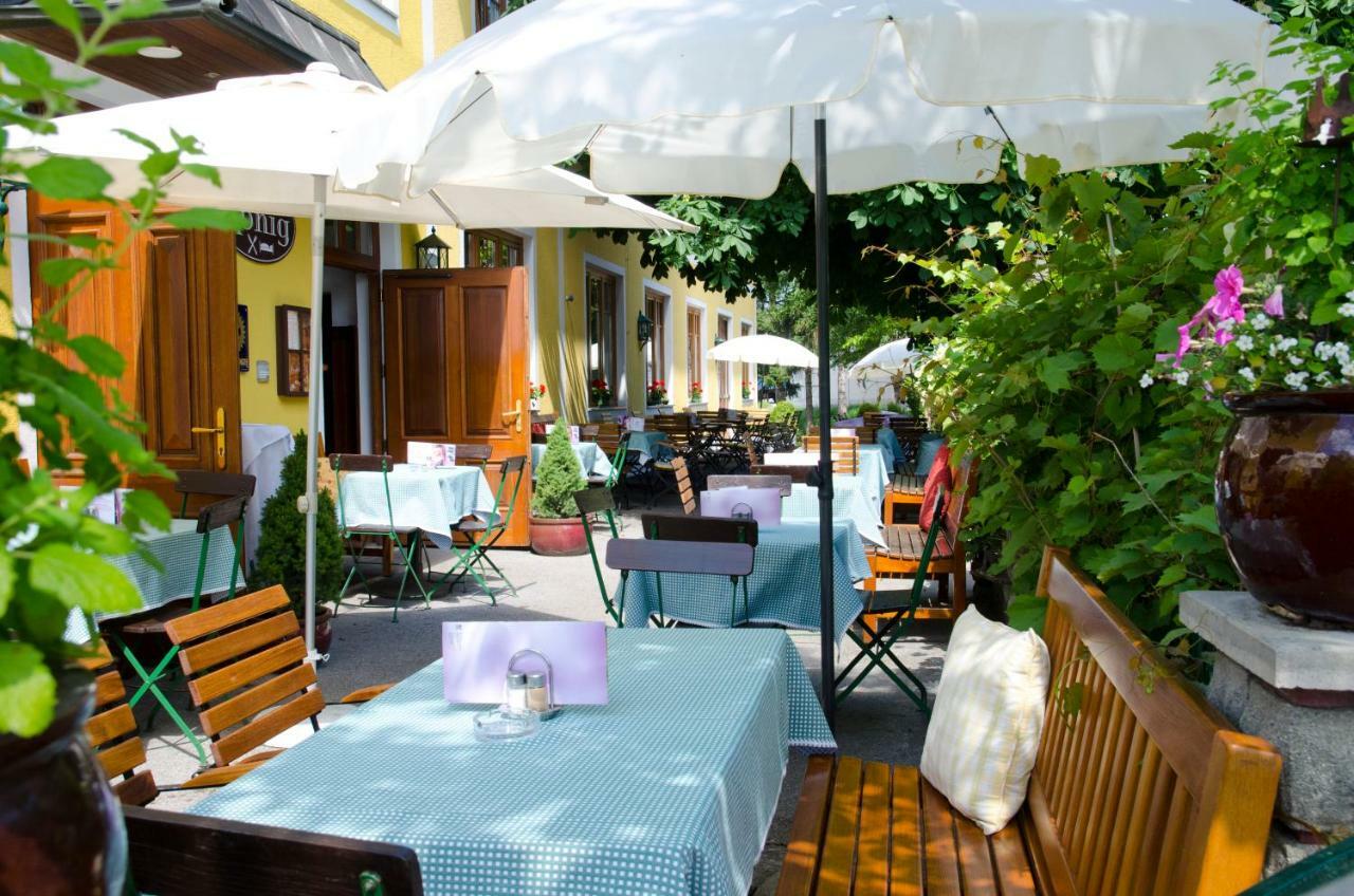 Hotel Gasthof König Kremsmünster Exterior foto